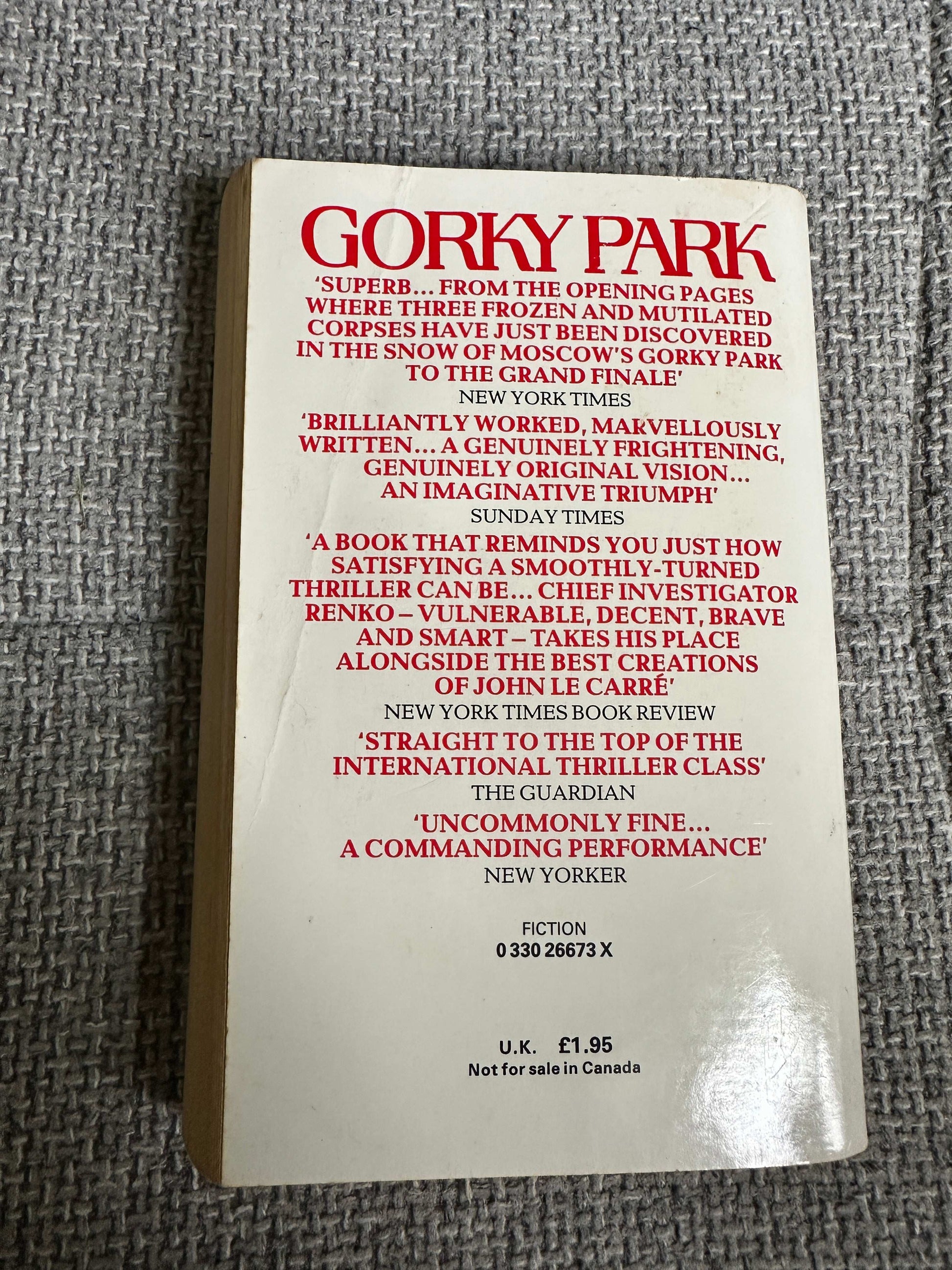 1982 Gorky Park - Martin Cruz Smith (Pan Books)