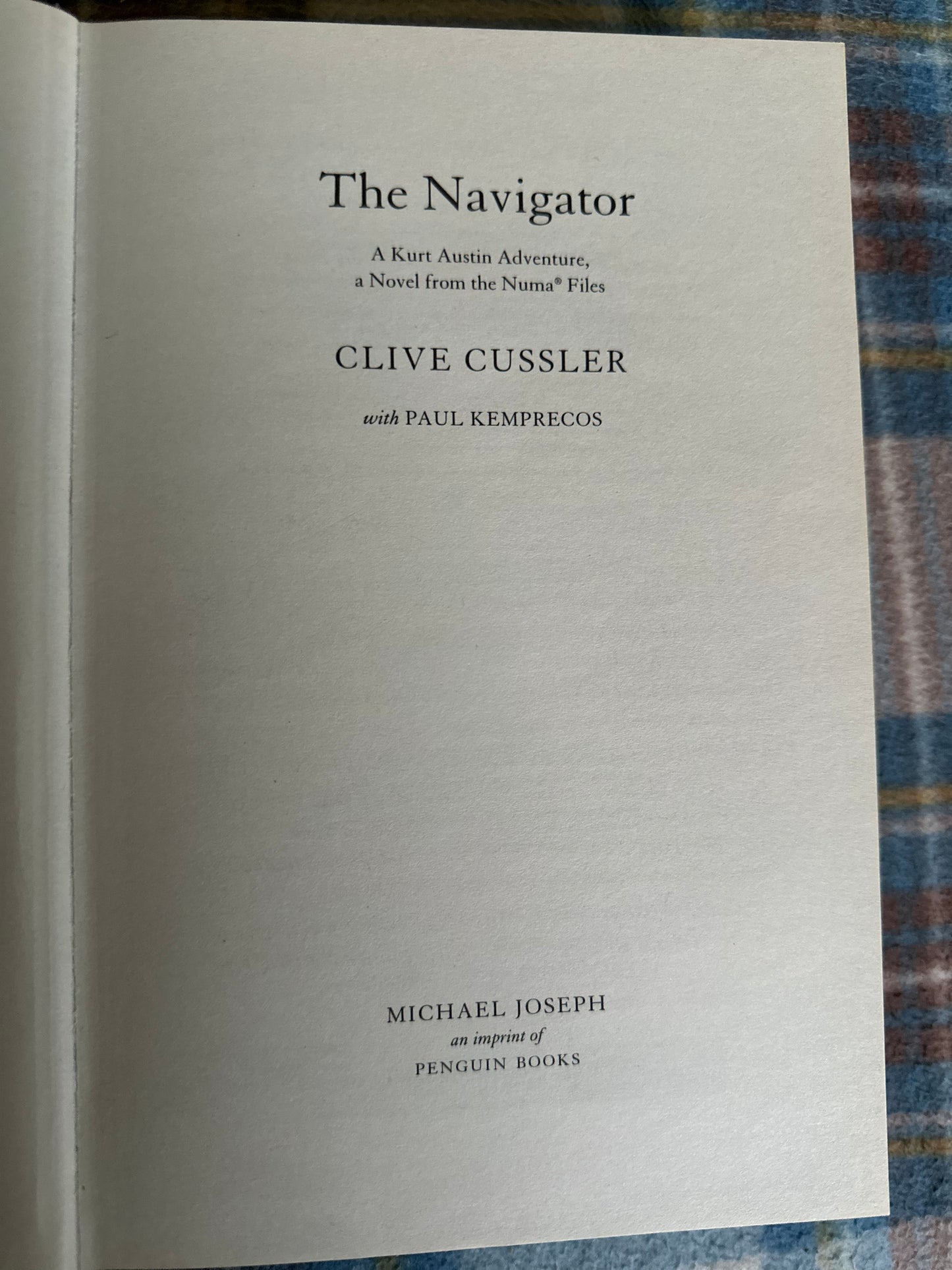 2008 The Navigator - Clive Cussler & Paul Kemprecos(Michael Joseph/Penguin Books)
