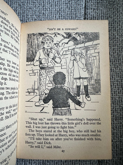 1971 Happy Adventure Tales - Enid Blyton (Purnell Sunshine Library)