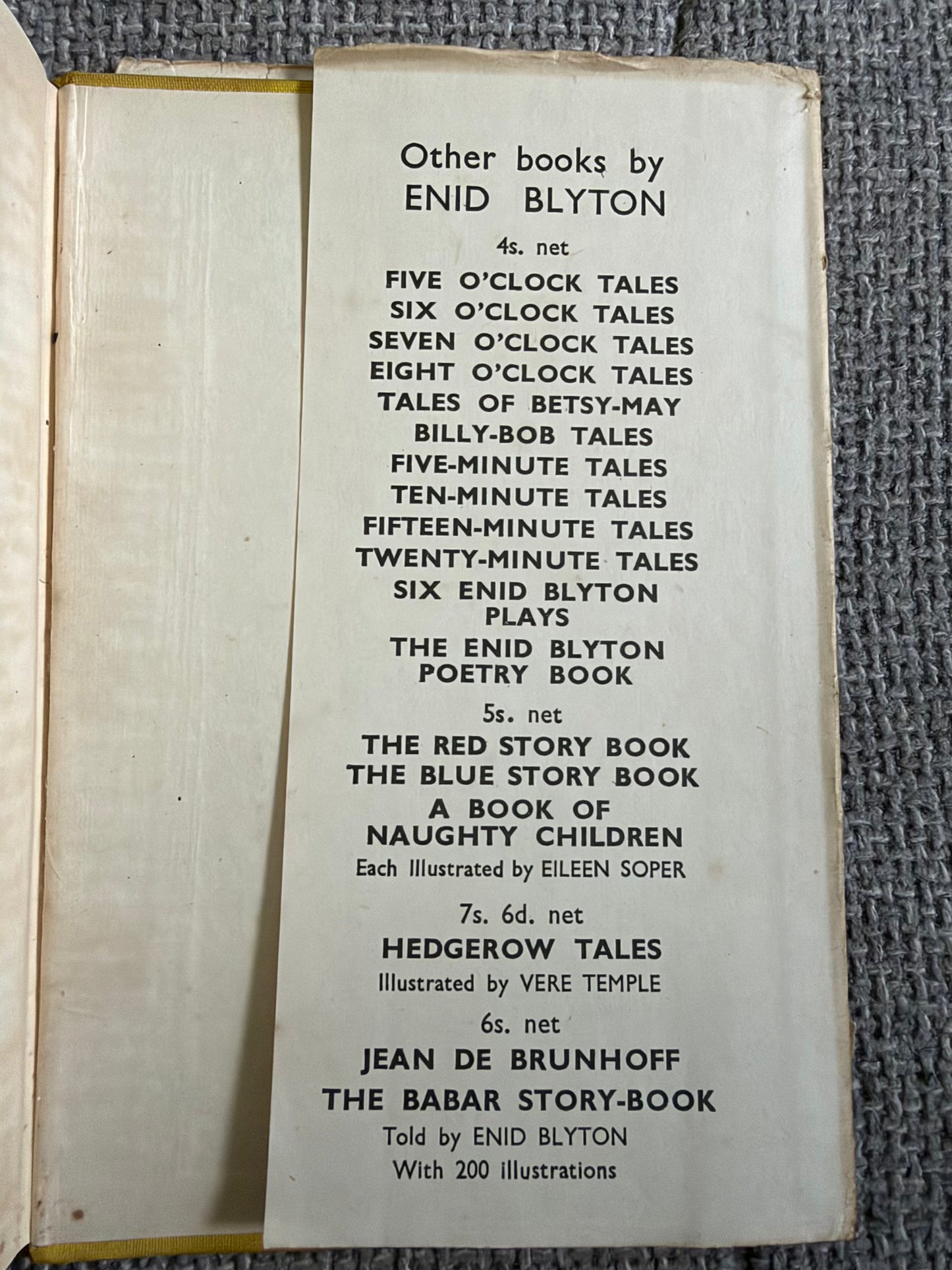 1947 Fifth Formers Of St. Clare’s - Enid Blyton (W. Lindsay Cable illust) Methuen & Co. Ltd