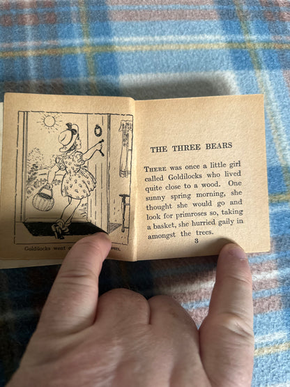 1940’s The Three Bears(Birn Brothers) miniatures