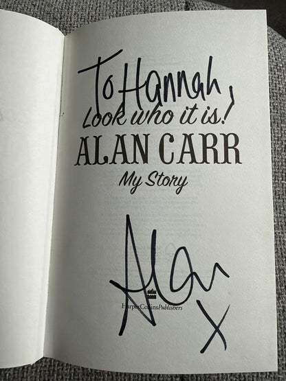2008*SIGNED* Look Who It Is ! - Alan Carr (HarperCollins)