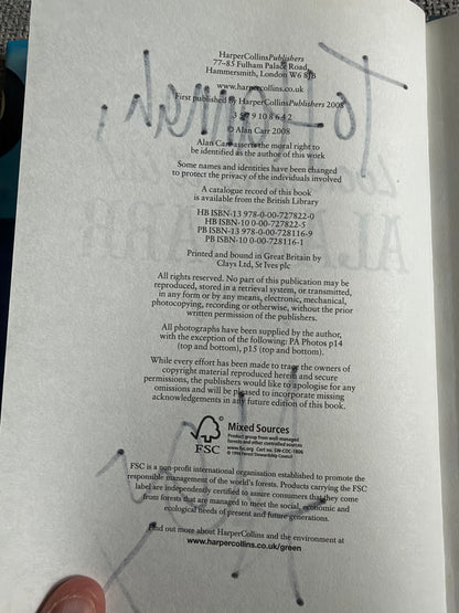 2008*SIGNED* Look Who It Is ! - Alan Carr (HarperCollins)