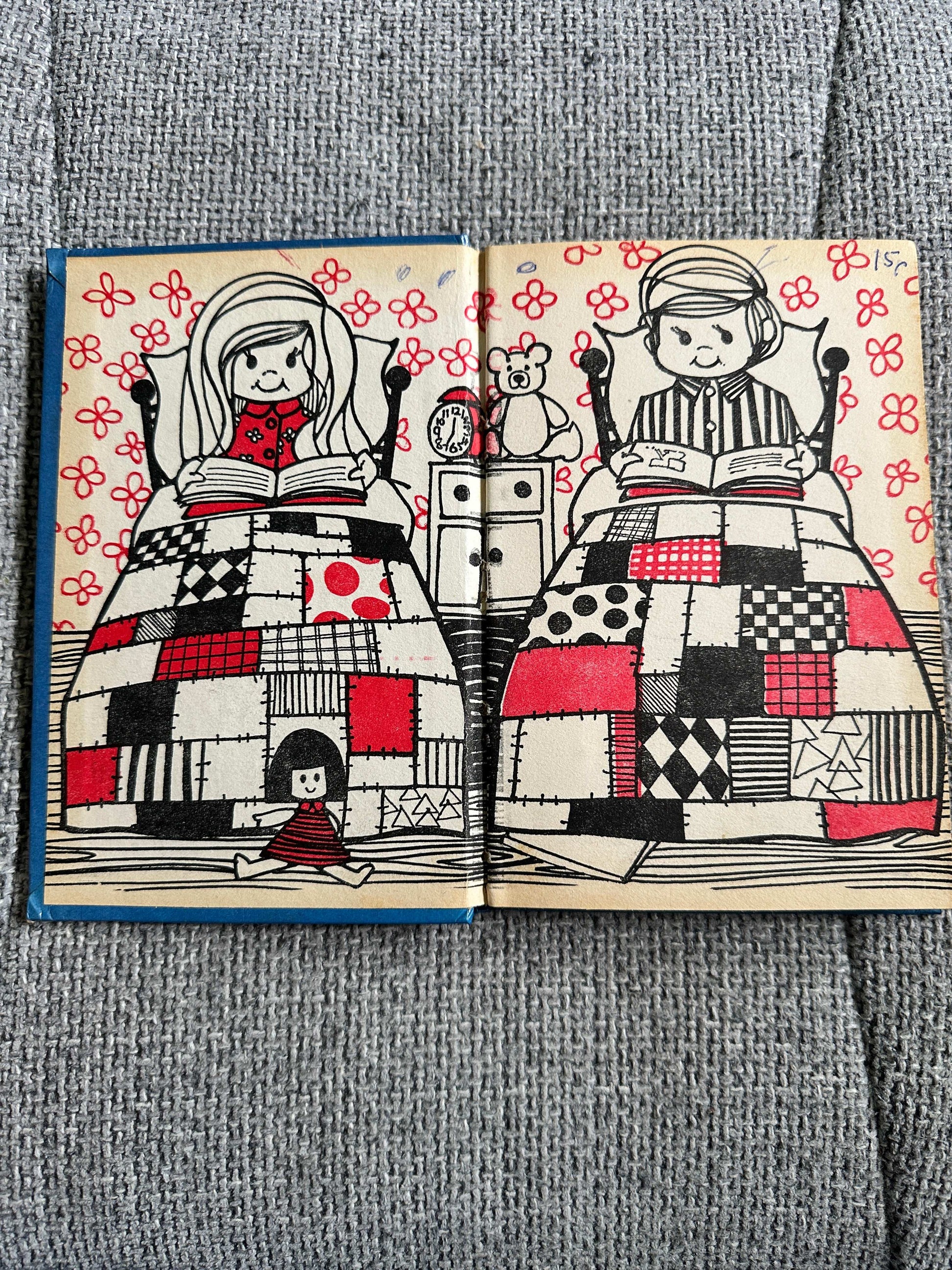 1972 Goodnight Stories - Enid Blyton (Purnell Sunshine Library)