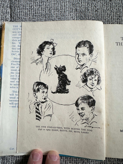 1947 The Mystery Of The Burnt Cottage - Enid Blyton (J. Abbey Illust) Methuen & Co Ltd)