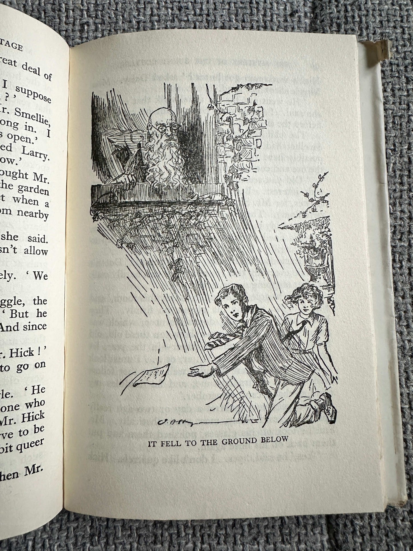 1947 The Mystery Of The Burnt Cottage - Enid Blyton (J. Abbey Illust) Methuen & Co Ltd)
