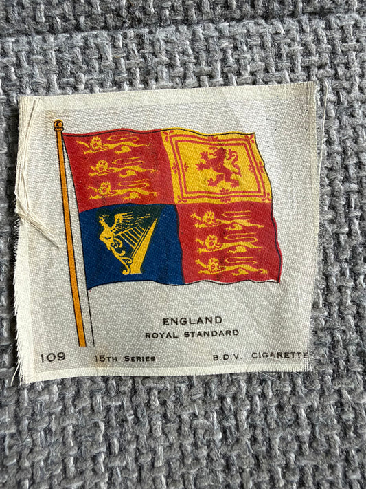 B.D.V. Silk Flag — England, Royal Standard — No.109 — 15th Series — c.1915