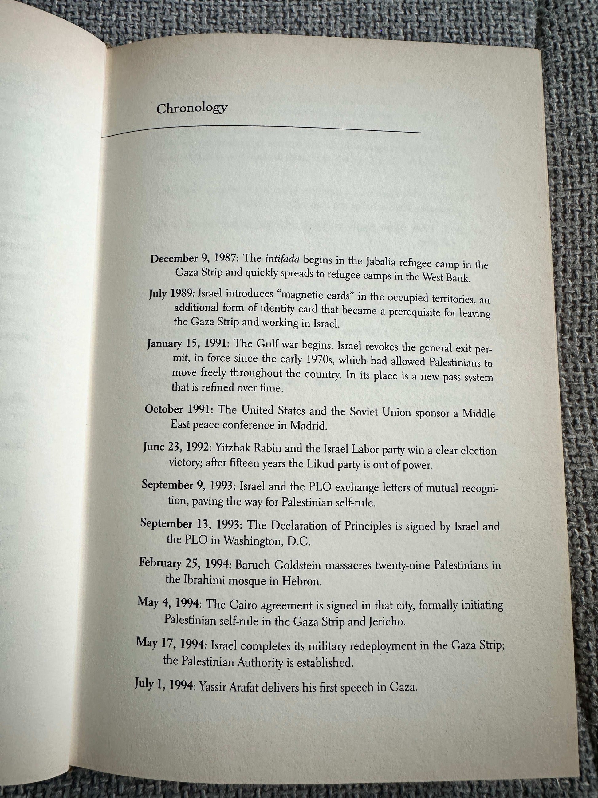 1999*1st* Drinking The Sea At Gaza: Days & Nights In A Land Under Seige - Amira Hass (Hamish Hamilton)