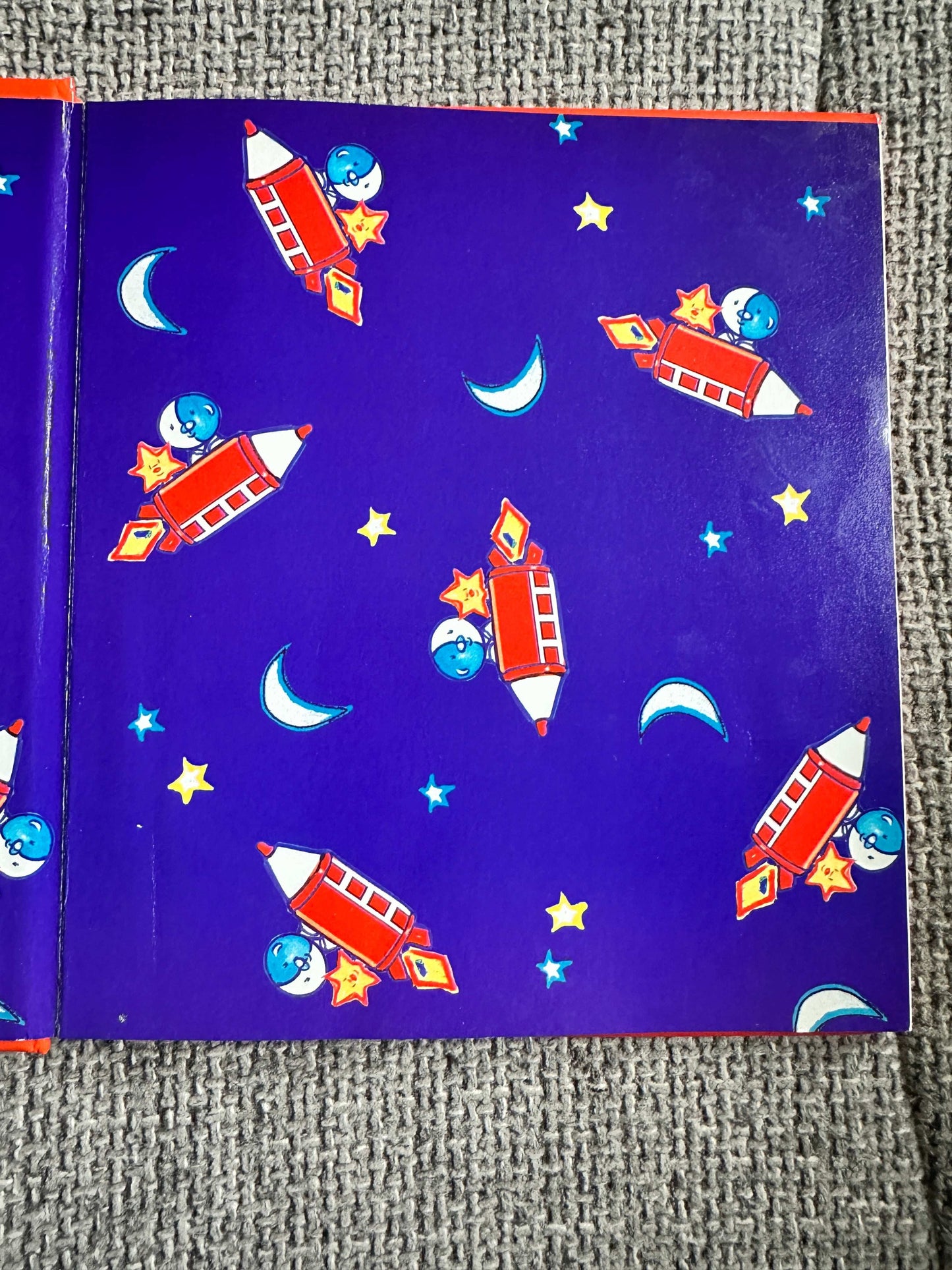 2000*1st* Mr. Moon Visits Earth - Kate Veale (Loudwater)