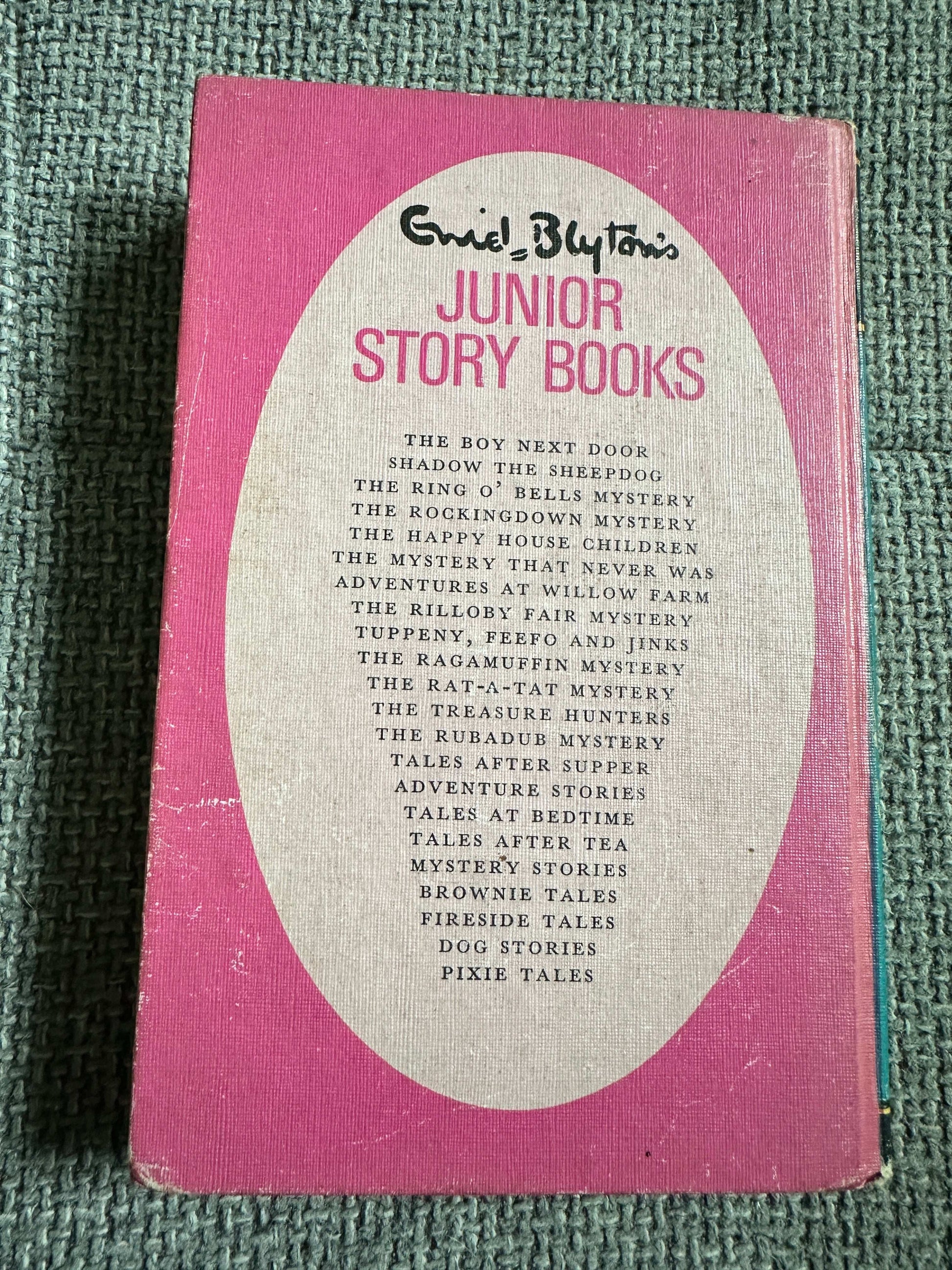 1970 Adventures On Willow Farm (Junior Story Books) Enid Blyton (Collins)