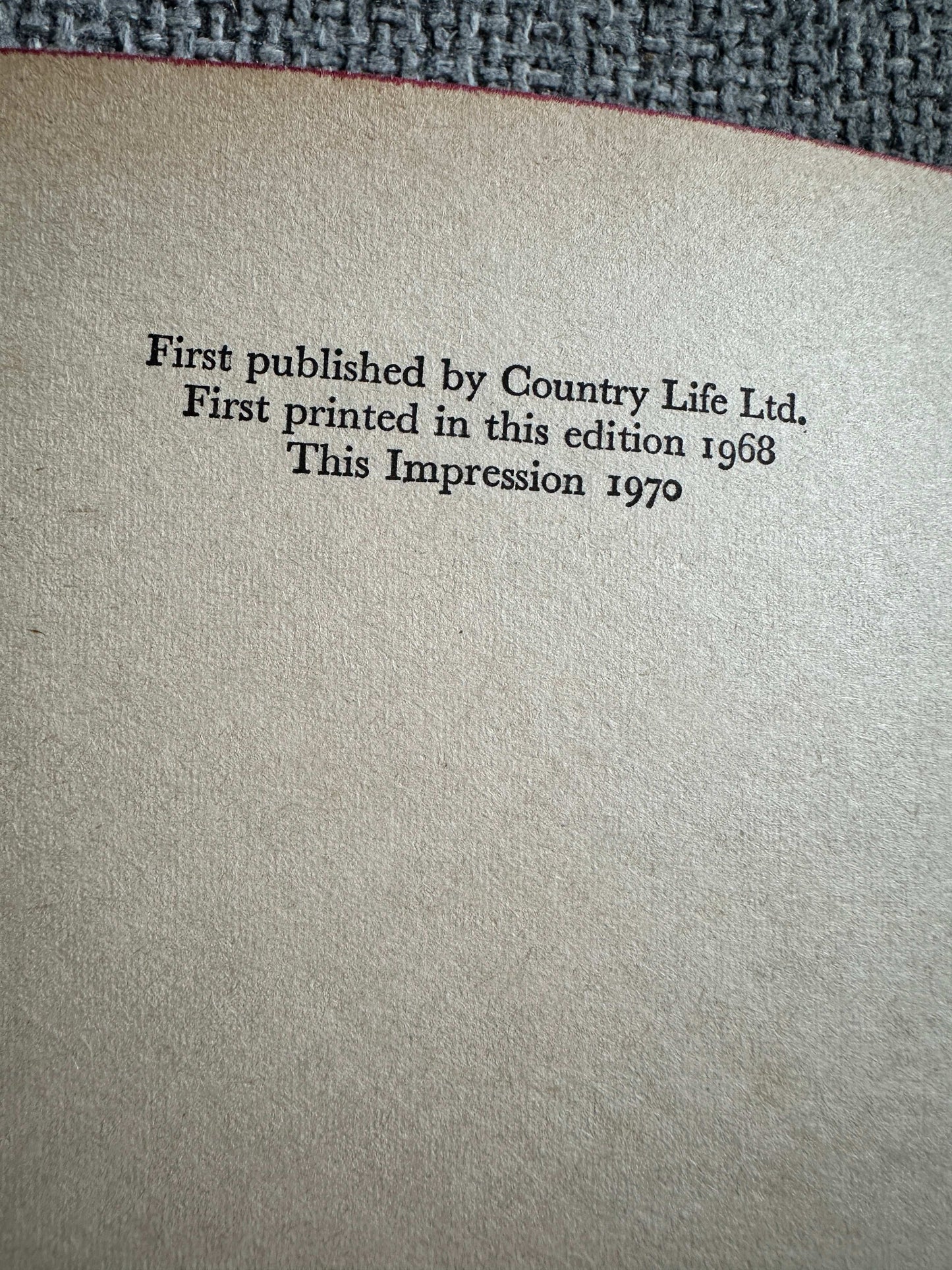1970 Adventures On Willow Farm (Junior Story Books) Enid Blyton (Collins)