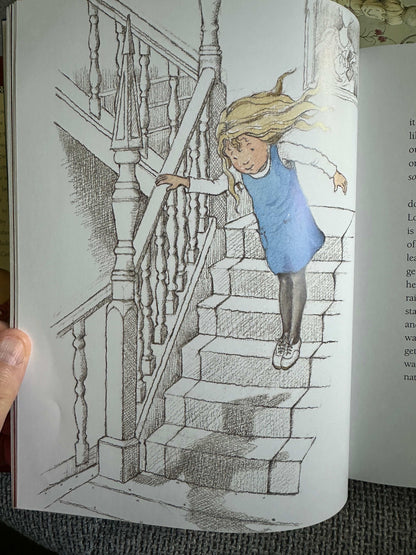 2006*1st* The Complete Alice (Alice’s Adventures In Wonderland / Through The Looking Glass) Lewis Carroll (Helen Oxenbury Illust) Box Set Walker Books