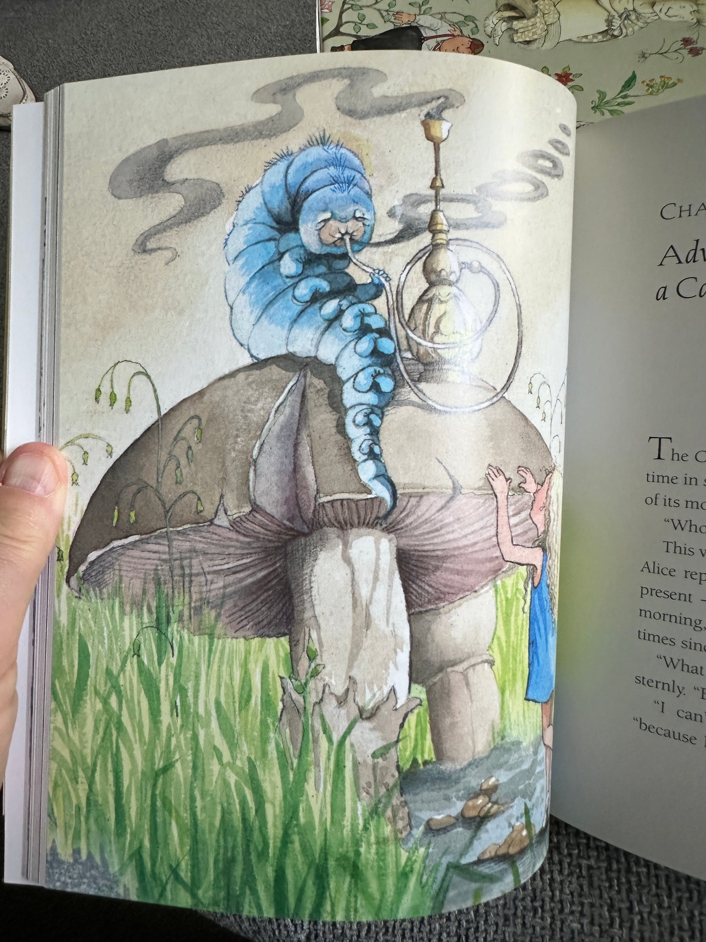 2006*1st* The Complete Alice (Alice’s Adventures In Wonderland / Through The Looking Glass) Lewis Carroll (Helen Oxenbury Illust) Box Set Walker Books - Honeyburn Books (UK)