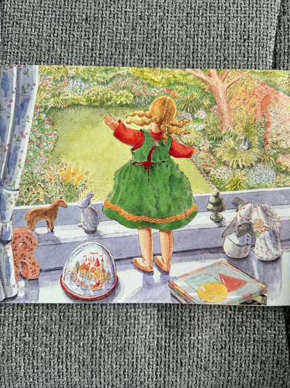 1994*1st* The Window Doll - Siân. Bailey (Picture Corgi )
