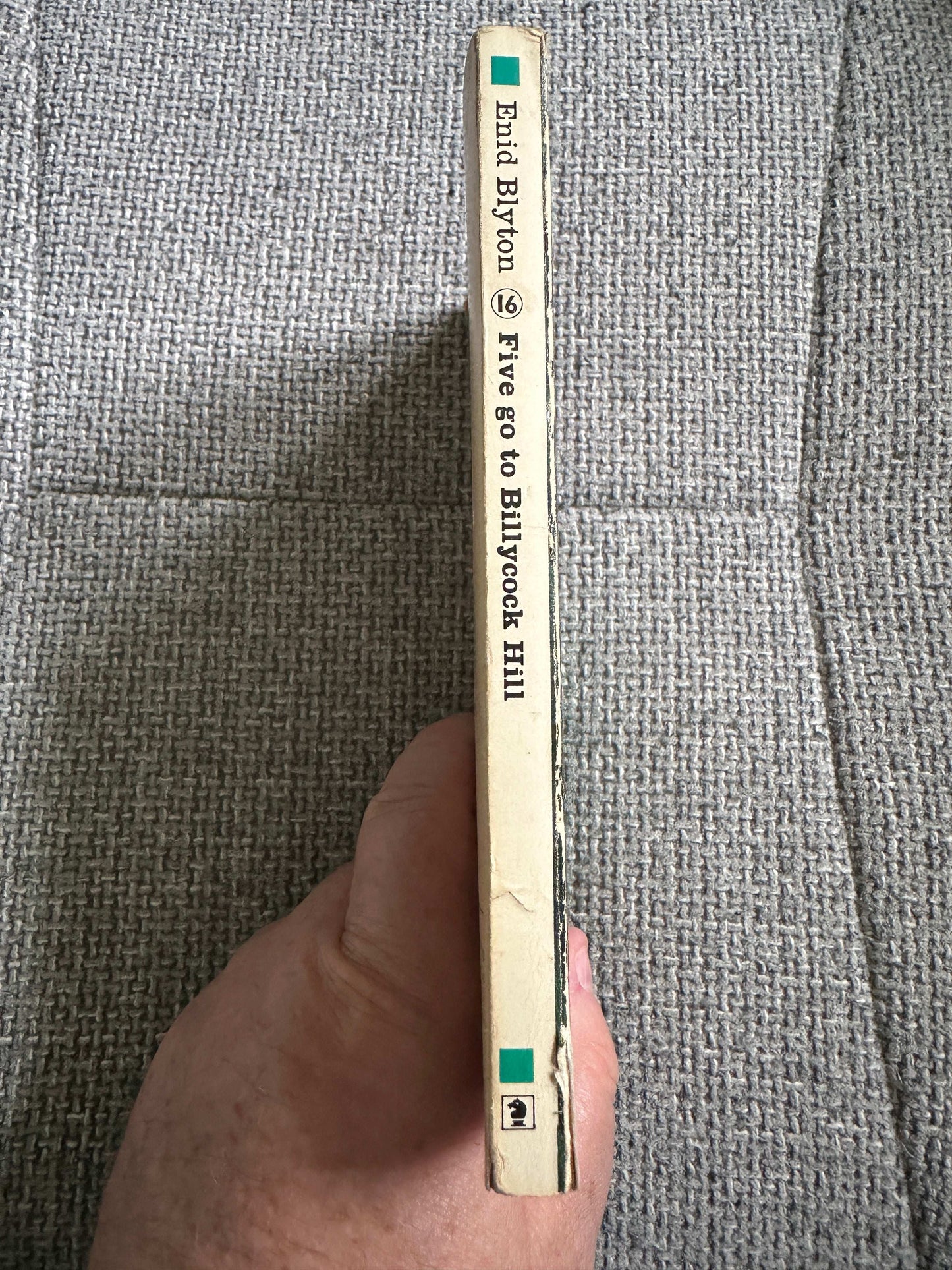 1973 Famous Five: Five Go To Billycock Hill - Enid Blyton (Eileen Soper Illust) Knight Books