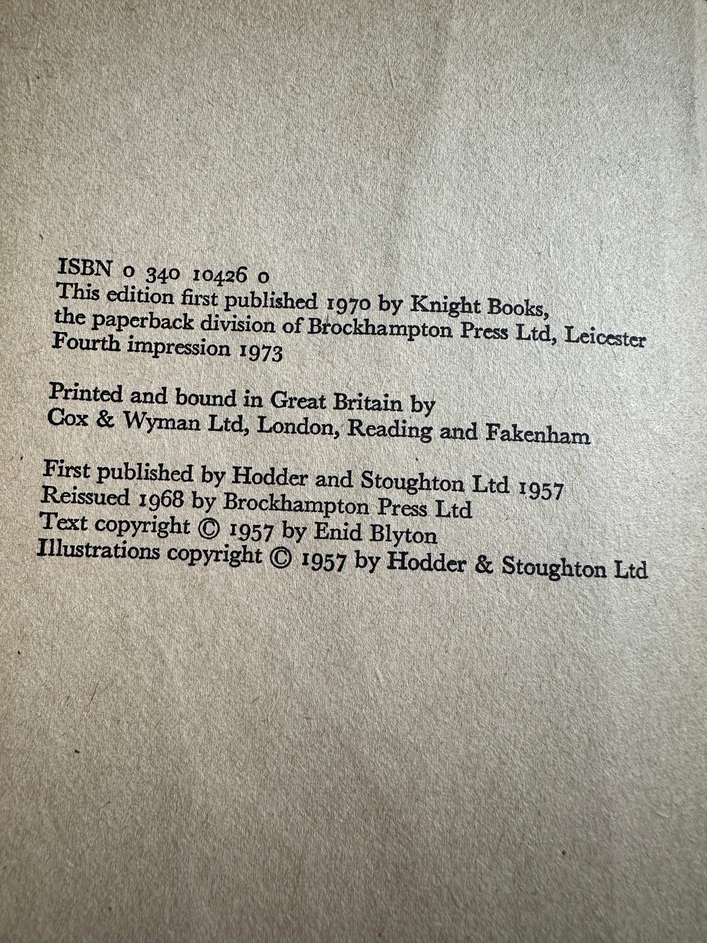 1973 Famous Five: Five Go To Billycock Hill - Enid Blyton (Eileen Soper Illust) Knight Books