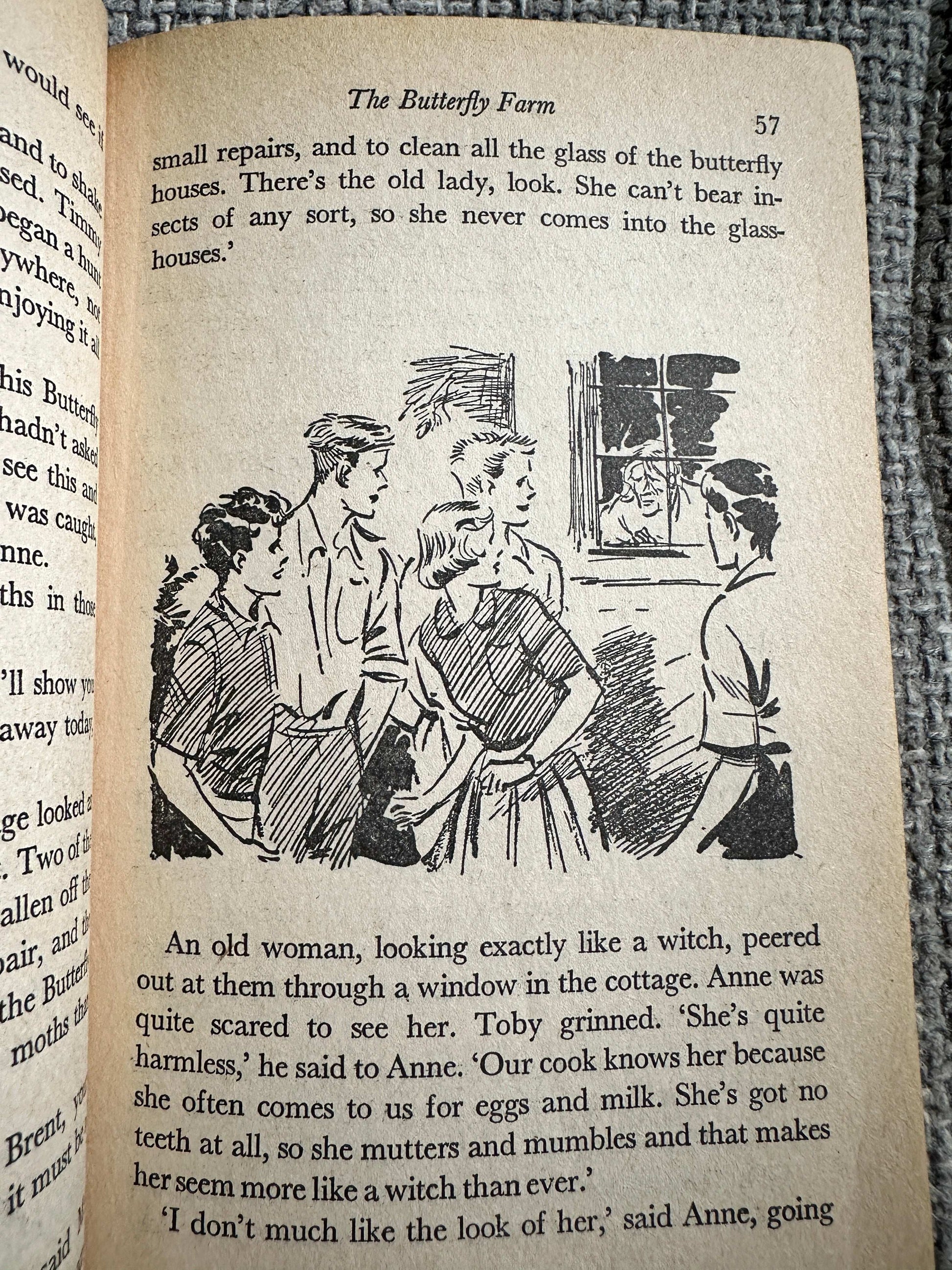 1973 Famous Five: Five Go To Billycock Hill - Enid Blyton (Eileen Soper Illust) Knight Books