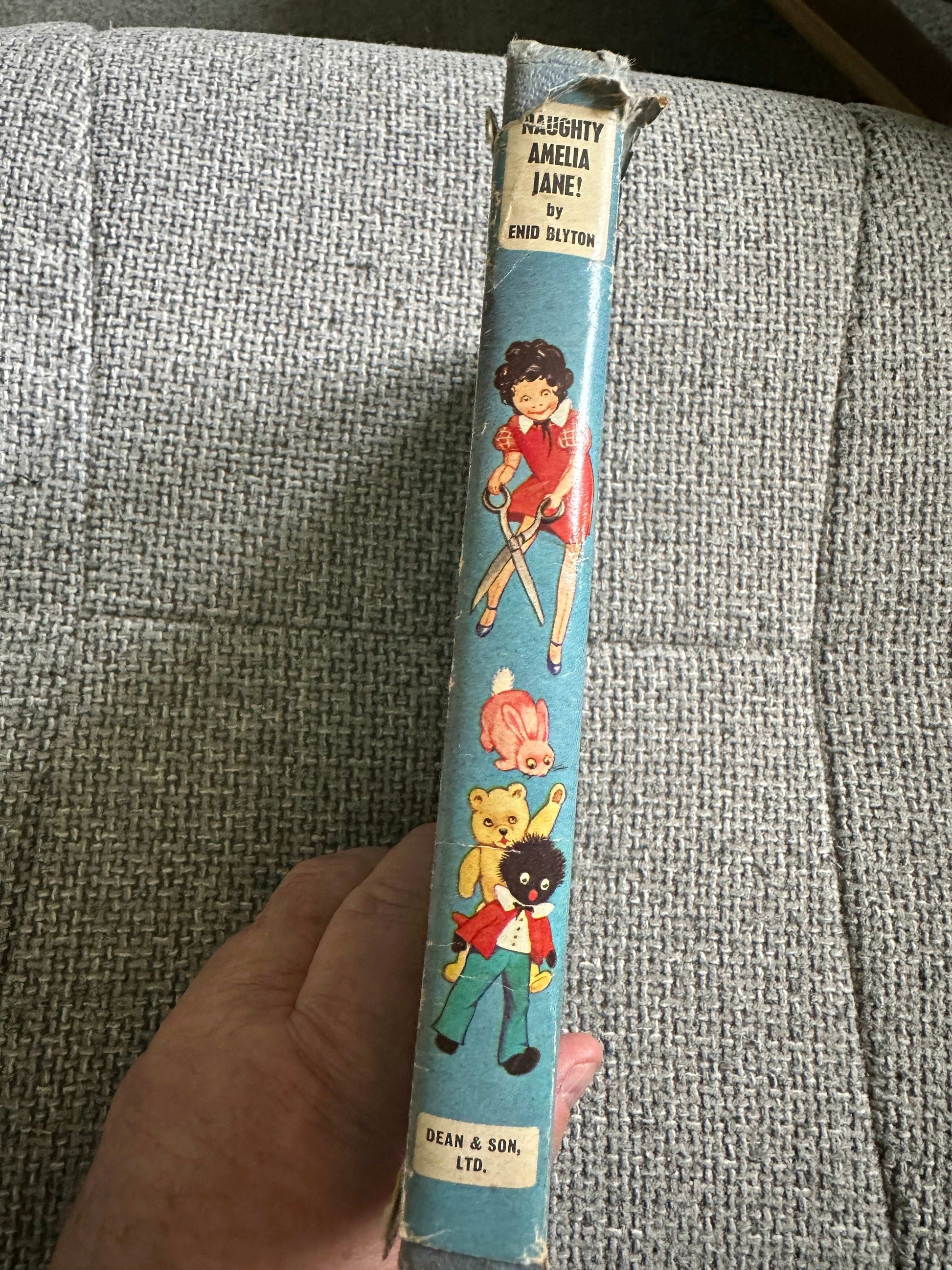 1969 Naughty Amelia Jane - Enid Blyton ( Rene Cloke Illust) Dean & Son Ltd