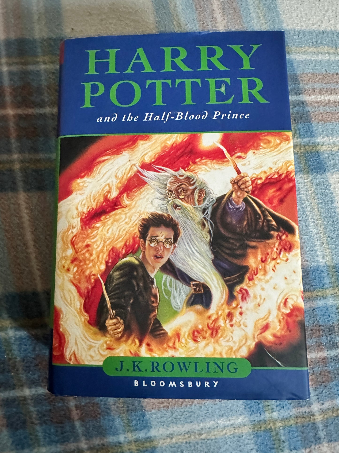 2005*1st with owl error* Harry Potter & The Half-Blood Prince - J. K. Rowling(Bloomsbury)