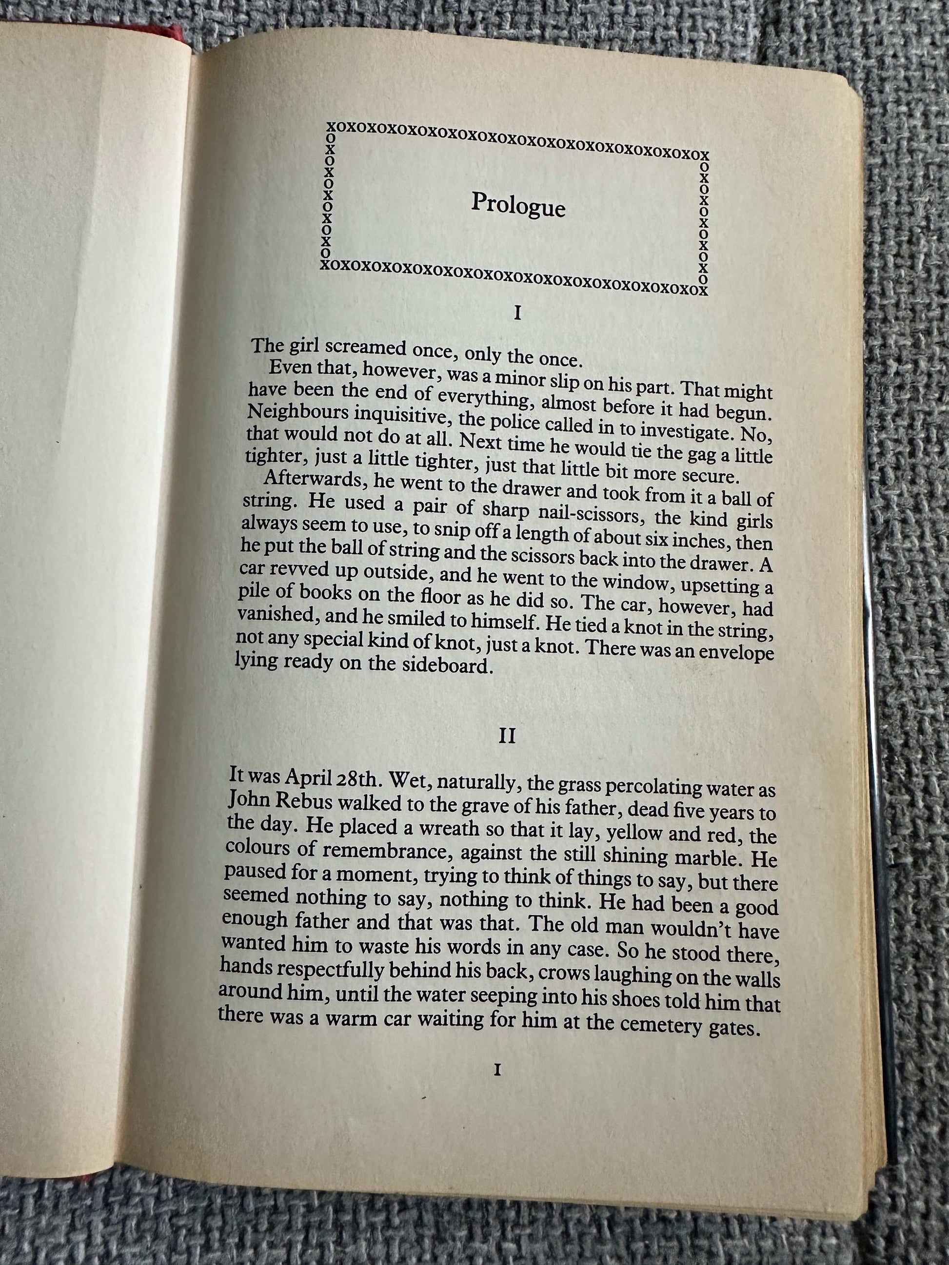1987*Signed 1st* Knots & Crosses - Ian Rankin (The Bodley Head)Doodled Signed only 60 ever done according to author.