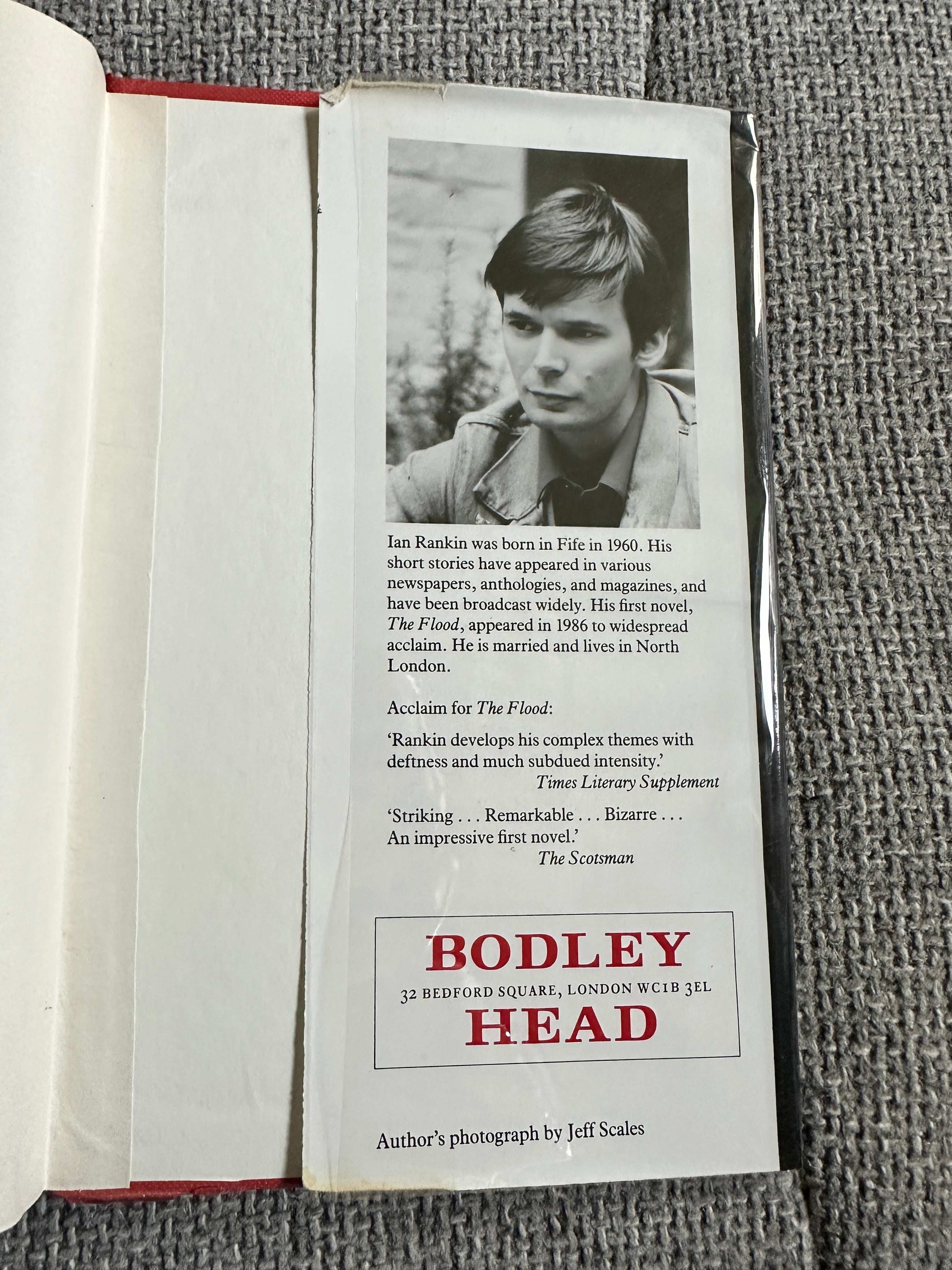 1987*Signed 1st* Knots & Crosses - Ian Rankin (The Bodley Head)Doodled Signed only 60 ever done according to author.
