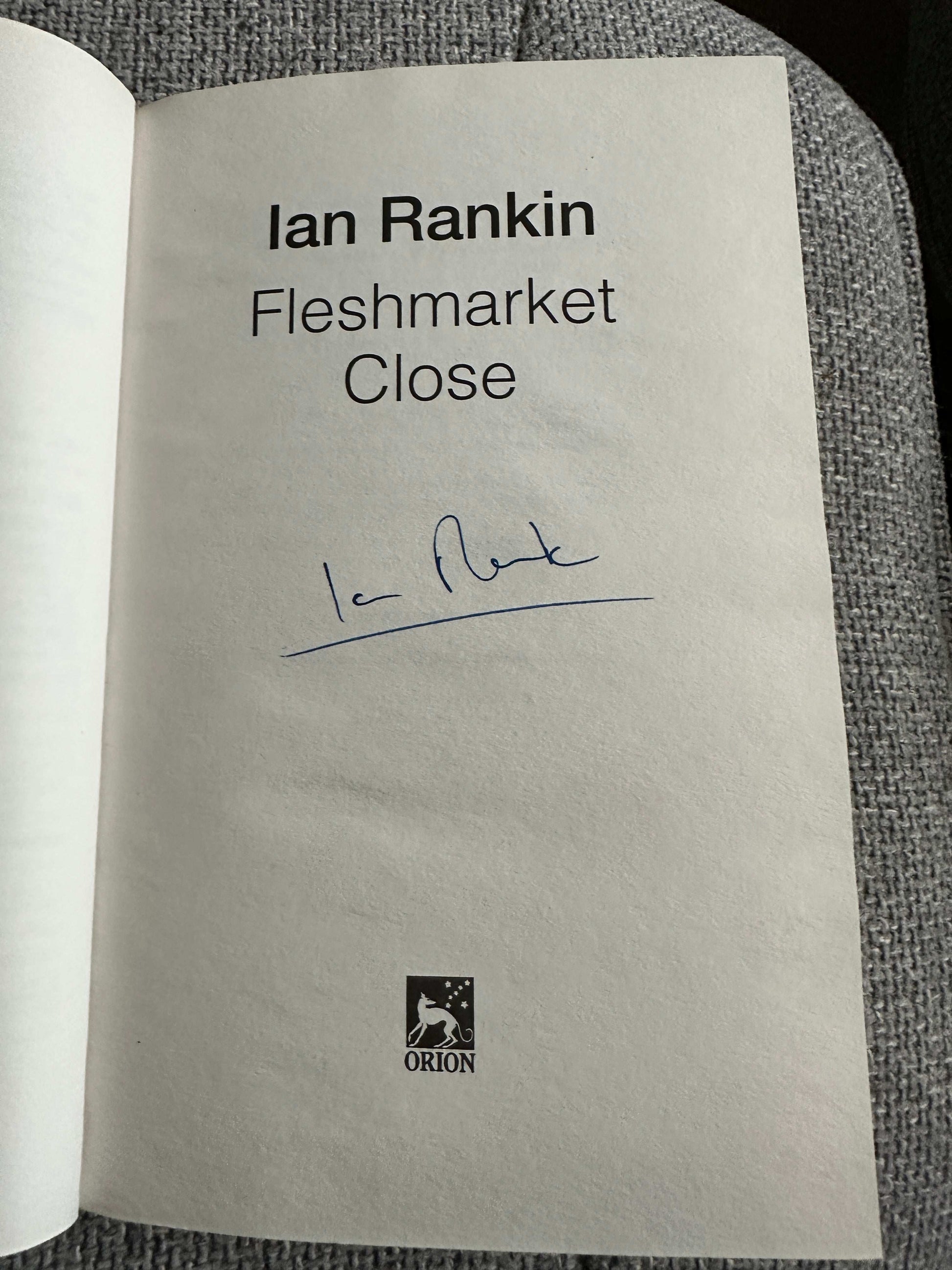 2004*Signed 1st* Fleshmarket Close - Ian Rankin (Orion)