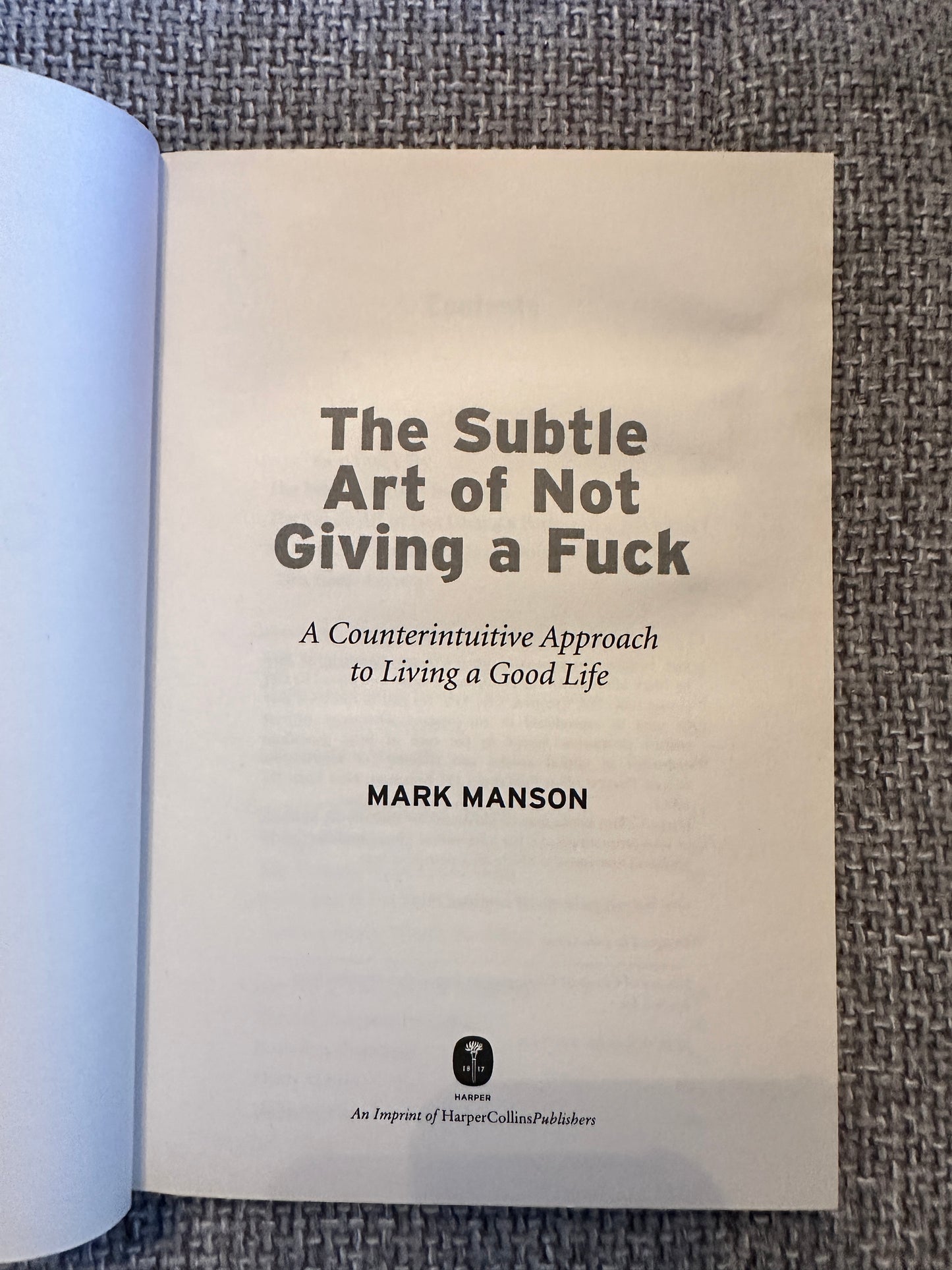 2016*1st* The Subtle Art Of Not Giving A F*ck - Mark Manson(HarperCollins)