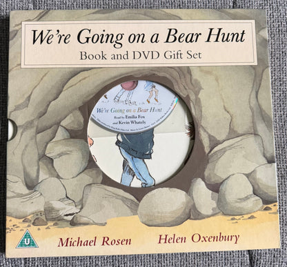 2006 We’re Going On A Bear Hunt (Book+DVD) Michael Rosen ( Helen Oxenbury illust) Walker Books