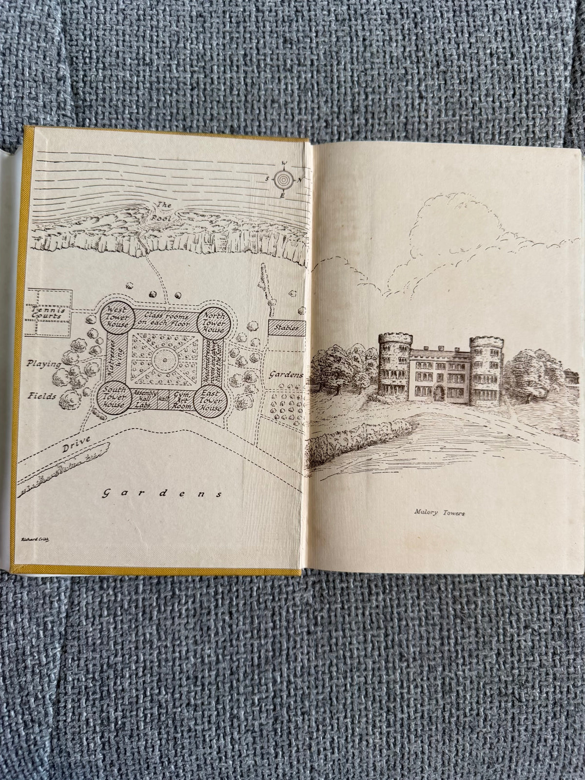 1948 The Second Term At Malory Towers - Enid Blyton (Stanley Lloyd illust) Methuen & Co Ltd