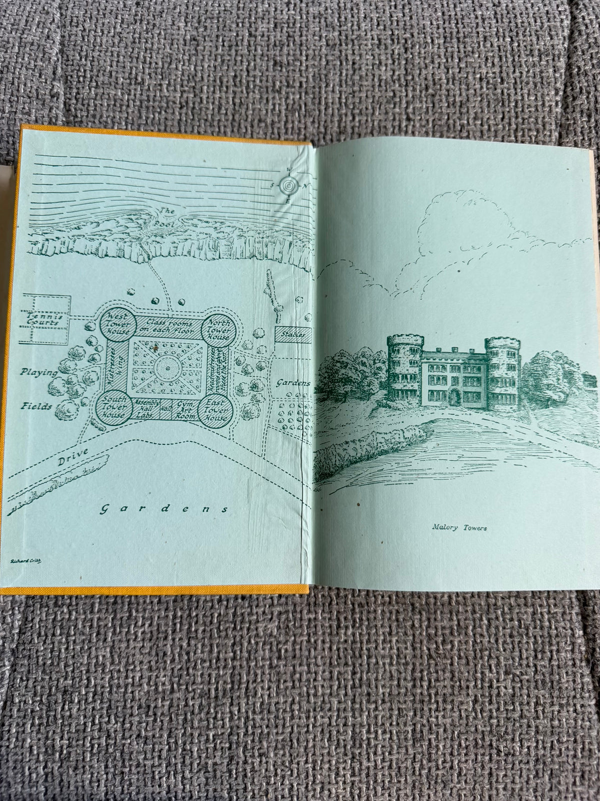 1948 First Term At Malory Towers - Enid Blyton (Stanley Lloyd illust) Methuen & Co Ltd