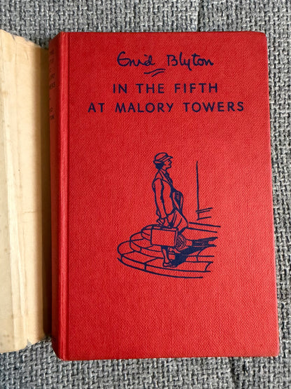 1961 In The Fifth At Malory Towers - Enid Blyton (Stanley Lloyd illust. Lilian Buchanan cover) Methuen & Co Ltd