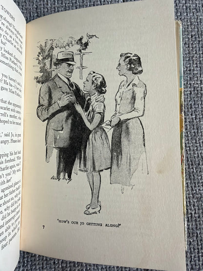 1957 Last Term At Malory Towers - Enid Blyton (Stanley Lloyd illust. Lilian Buchanan cover) Methuen & Co Ltd