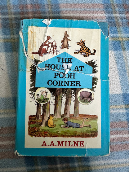 1970 The House At Pooh Corner - A. A. Milne(Ernest H. Shepard illustration) Methuen & Co Ltd