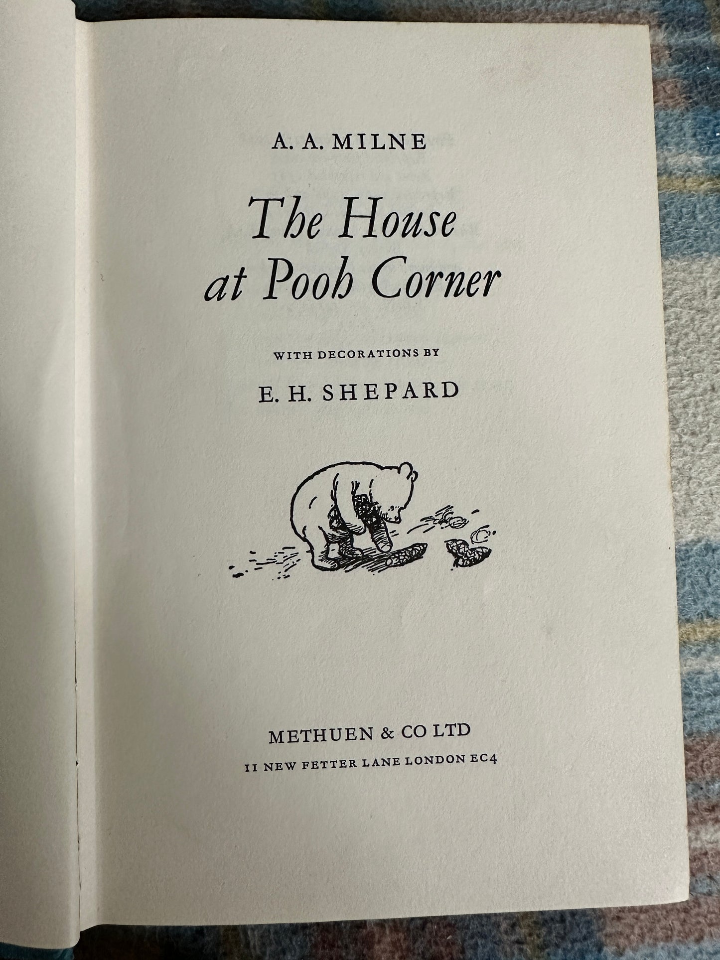 1970 The House At Pooh Corner - A. A. Milne(Ernest H. Shepard illustration) Methuen & Co Ltd