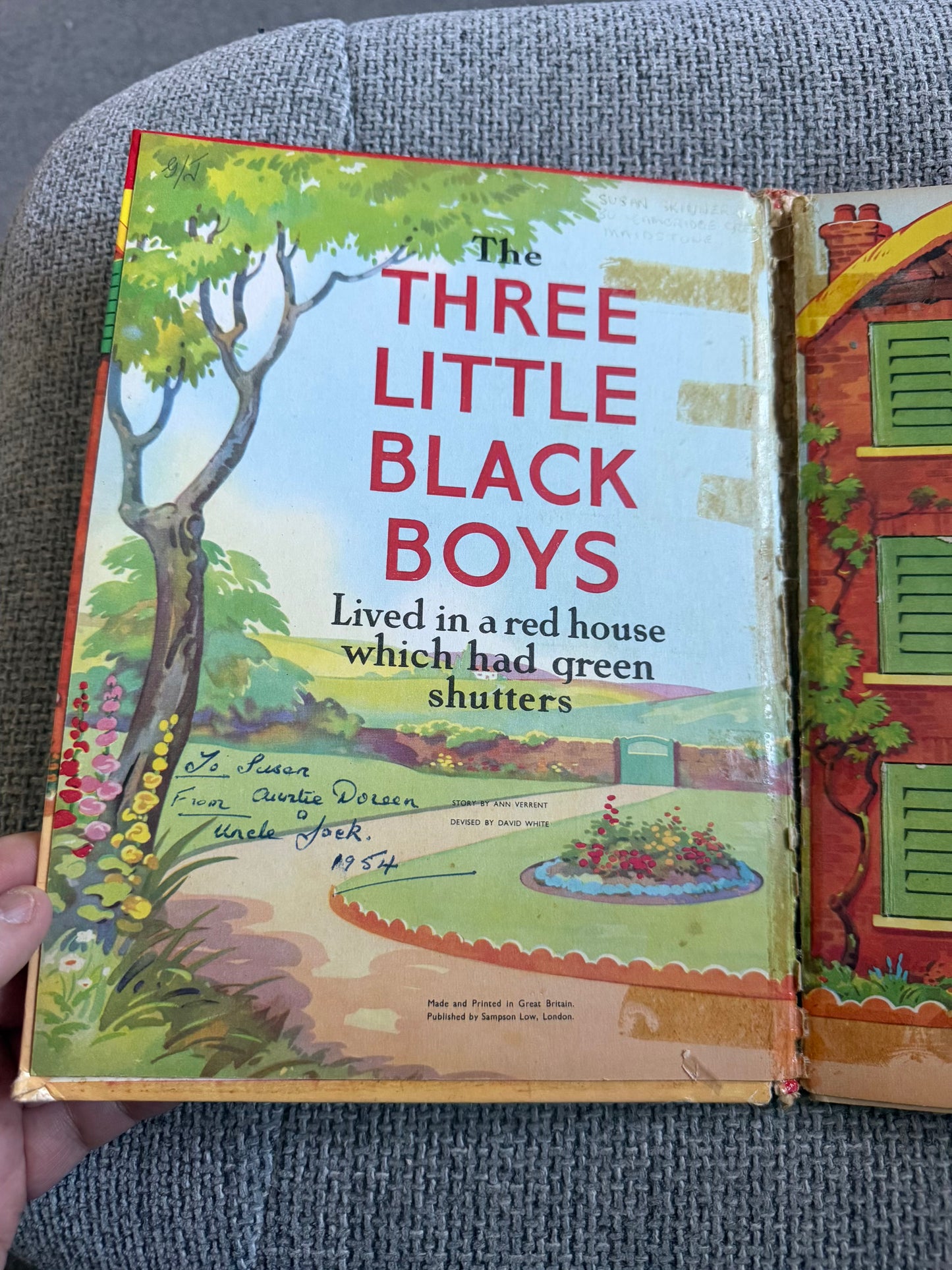 1953 The Three Little Black Boys (A Play With Me Book) Ann Verrent (David White Paper Engineer) Sampson Low