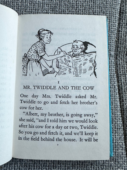 1986 Hello Mr. Twiddle - Enid Blyton(Deans International)