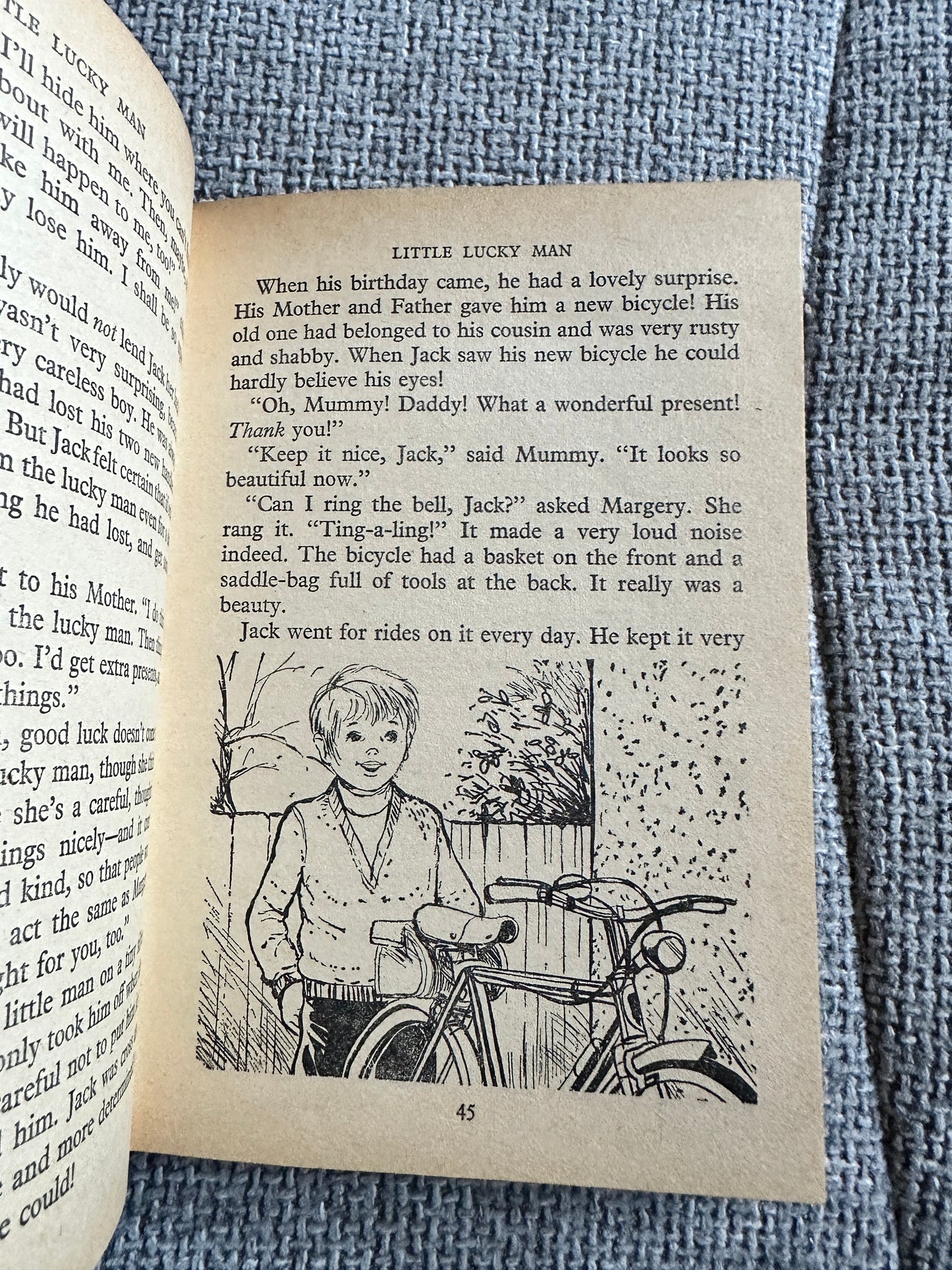 1971 Happy Adventure Tales - Enid Blyton(Purnell Sunshine Library)