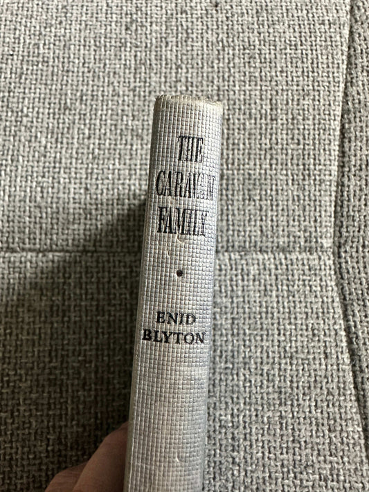 1961 The Caravan Family - Enid Blyton (Ruth Gervis Illust) Lutterworth Press