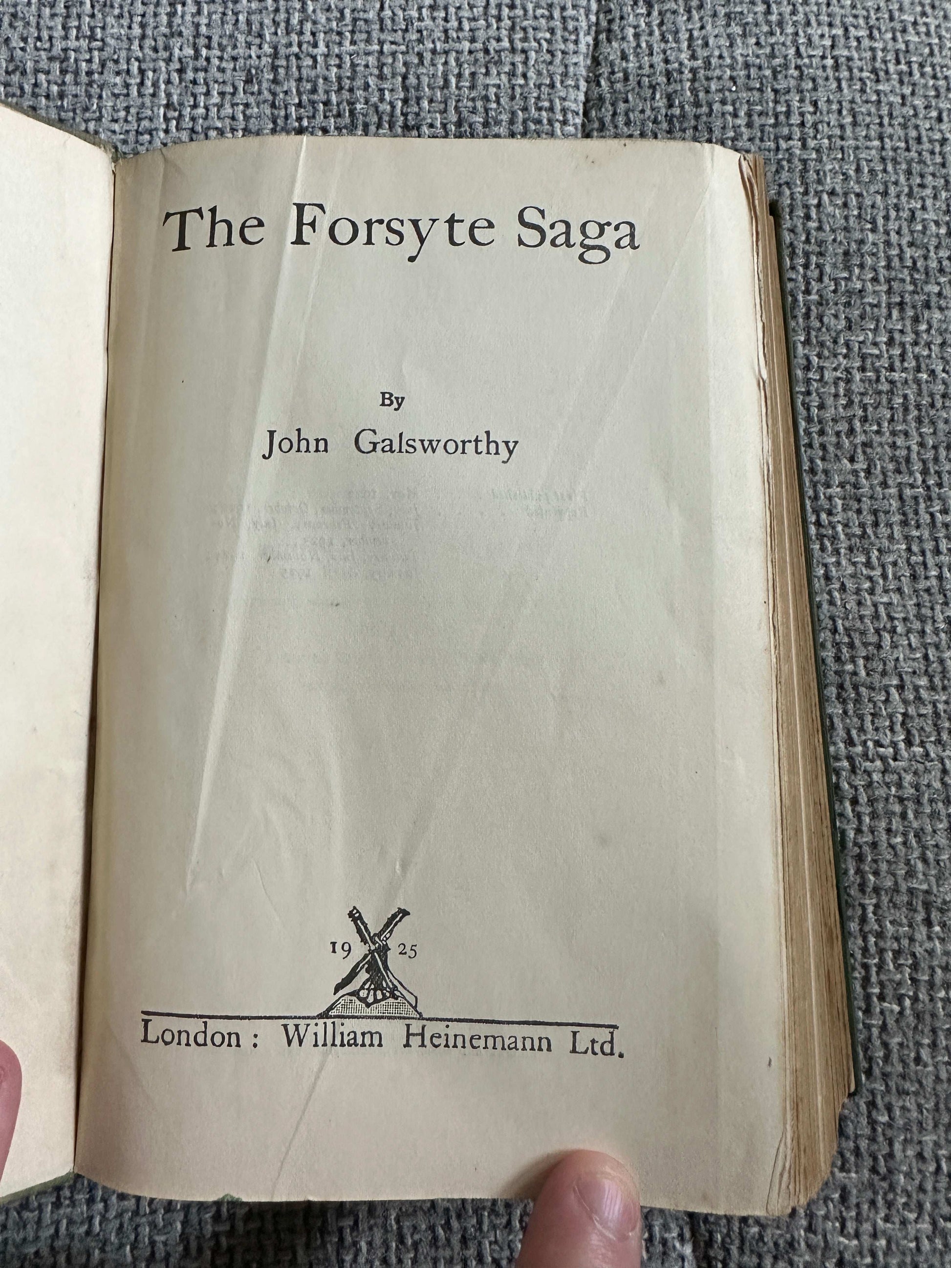 1925 The Forsyte Saga - John Galsworthy (William Heinemann Ltd) including Family Tree
