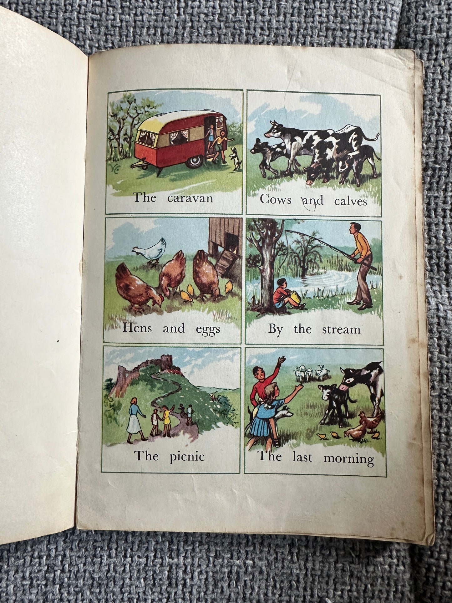 1959 The Adventures Of Betty & Colin(Book 5) On The Farm(Davis & Moughton Ltd)