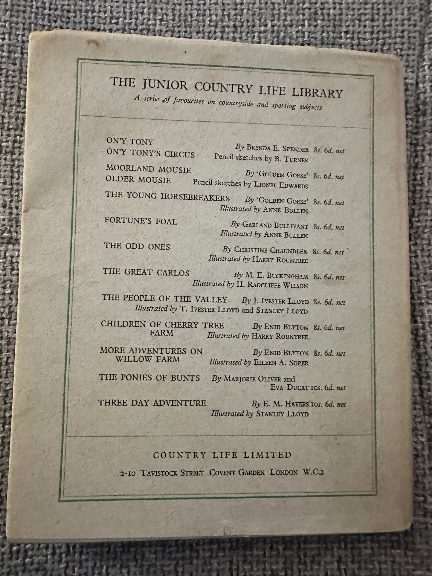 1949 Misty The Grey Pony - Joyce M. Lennon (Harry Rountree Illust) Country Life