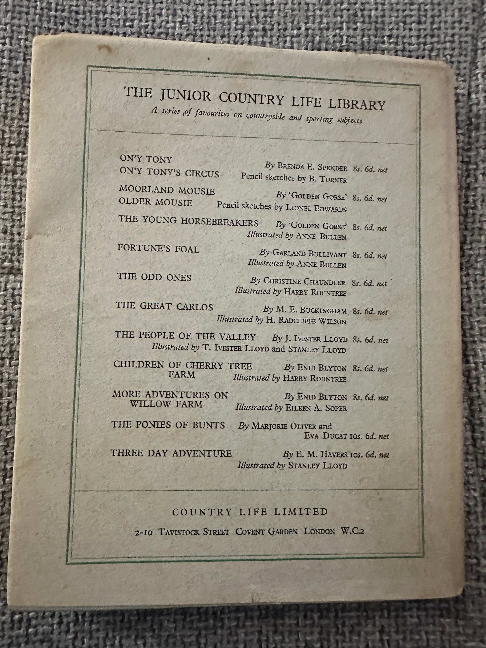 1949 Misty The Grey Pony - Joyce M. Lennon (Harry Rountree Illust) Country Life