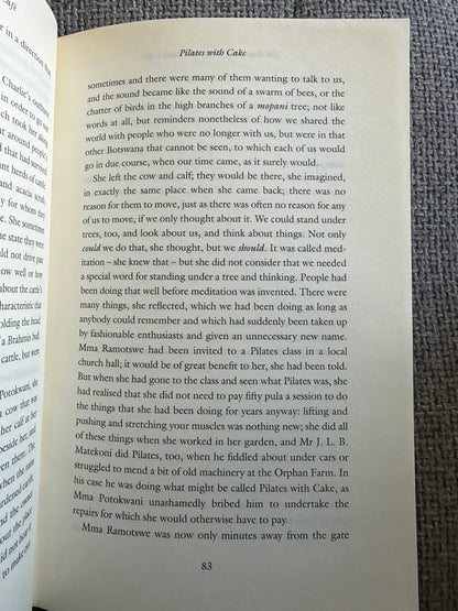 2014*1st* The Handsome Man’s Deluxe Cafe - Alexander McCall Smith(Little Brown)