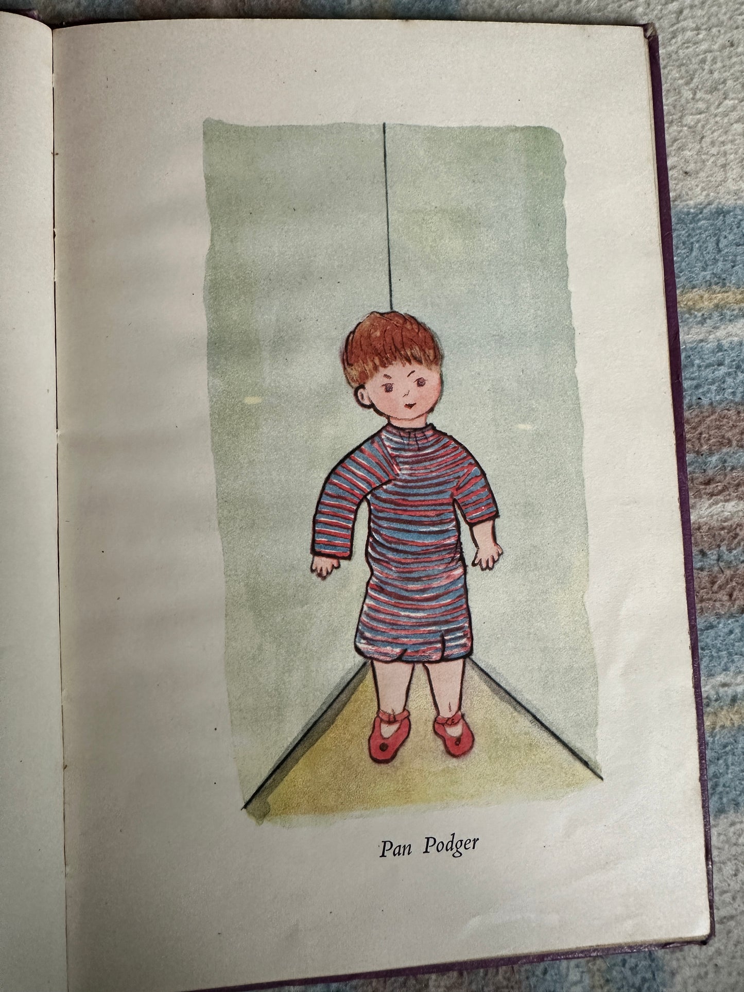 1942 Patsy Podger & The Chilly Scarecrow - written & Illust by Jenifer Ford aged 15years