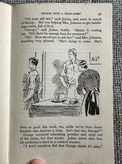 1954*1st* Five Go To Mystery Moor - Enid Blyton (Hodder & Stoughton)