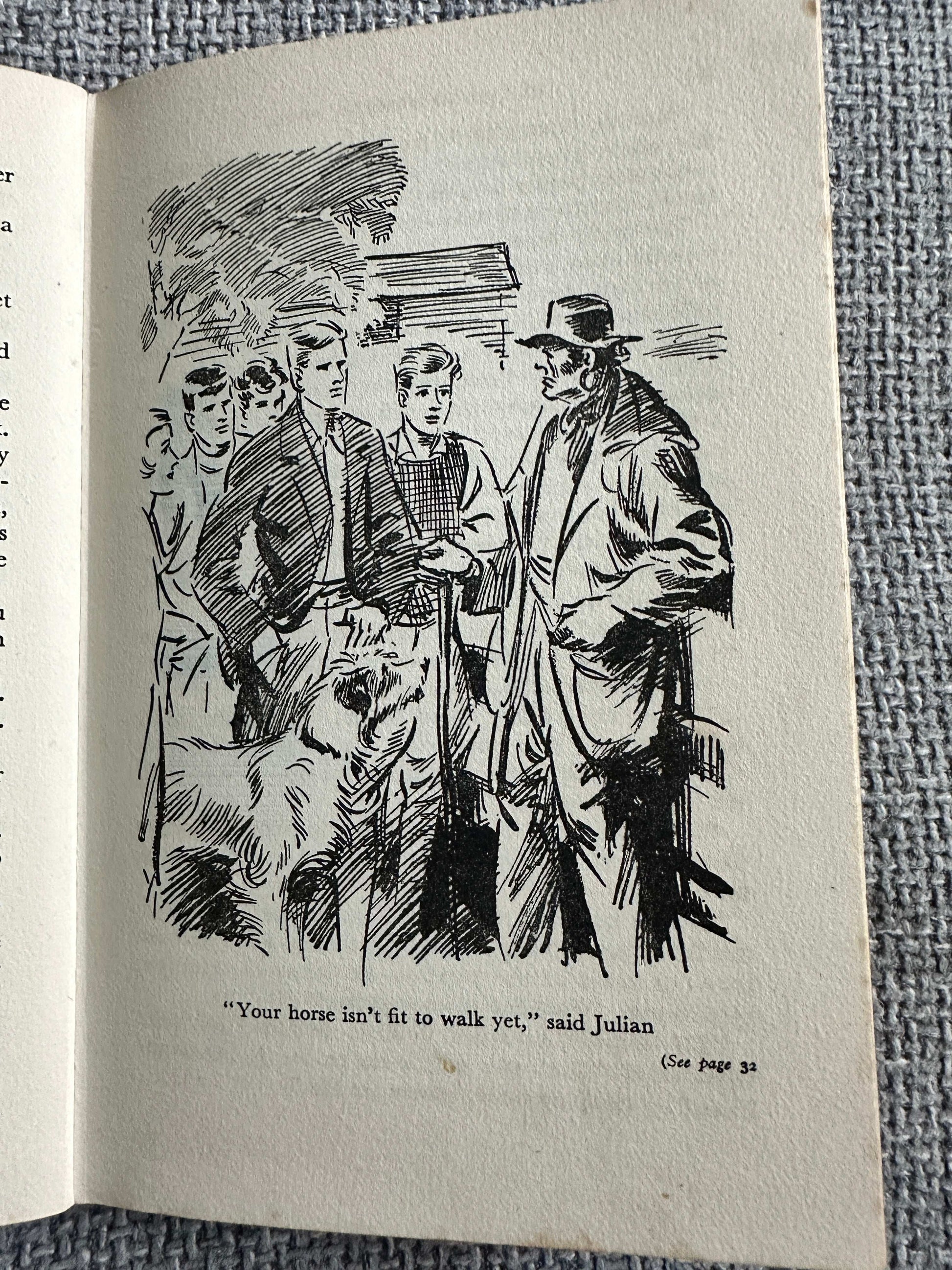 1954*1st* Five Go To Mystery Moor - Enid Blyton (Hodder & Stoughton)