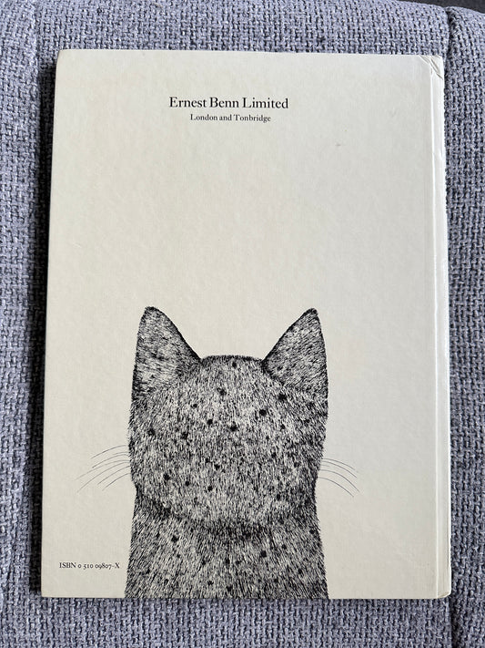 1977 Tom Cat - Written & Illustrated Susie Bohdal (Ernest Benn Ltd) - Honeyburn Books (UK)