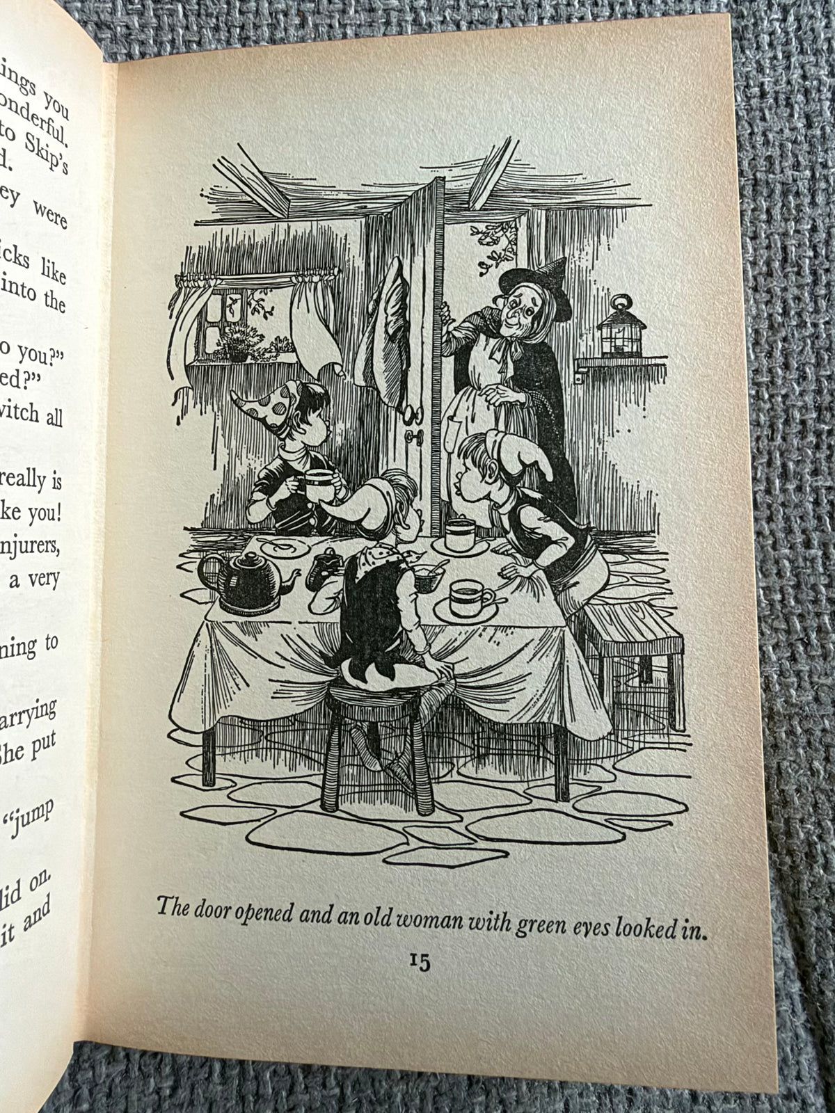 1968 Brownie Tales - Enid Blyton (Collins) Junior Story Books