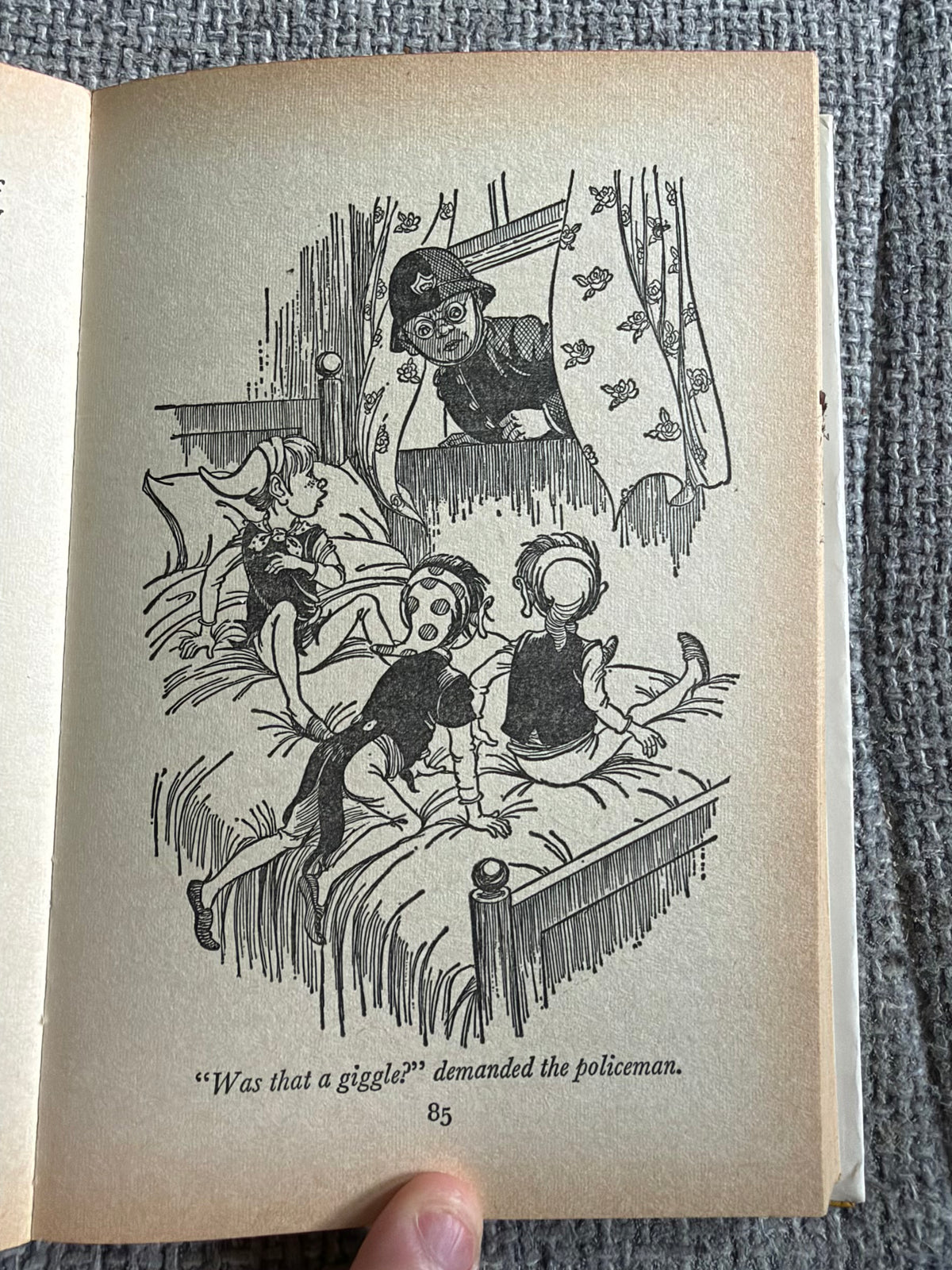 1968 Brownie Tales - Enid Blyton (Collins) Junior Story Books