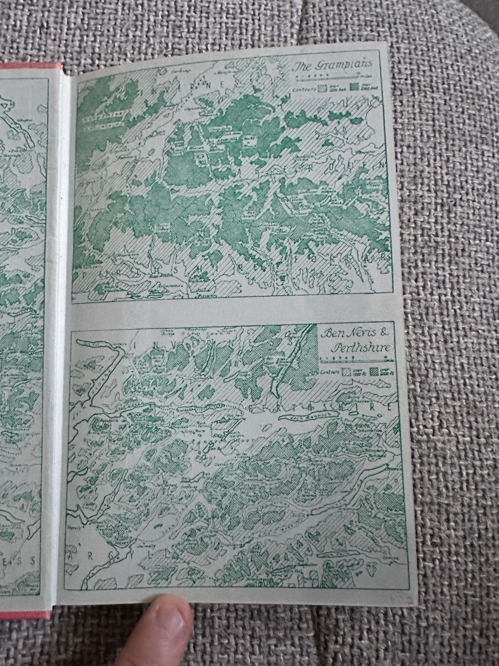 1943 British Hills & Mountains - J.H.B. Bell, E.F. Bozman & J. Fairfax-Blakeborough (B. T. Batsford Ltd) - Honeyburn Books (UK)